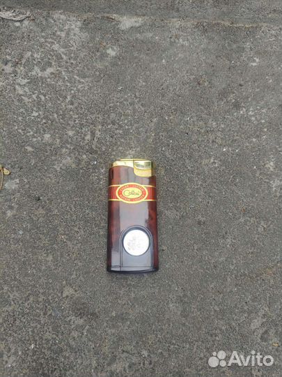 Зажигалка colibri. Не работает заправочный клапан