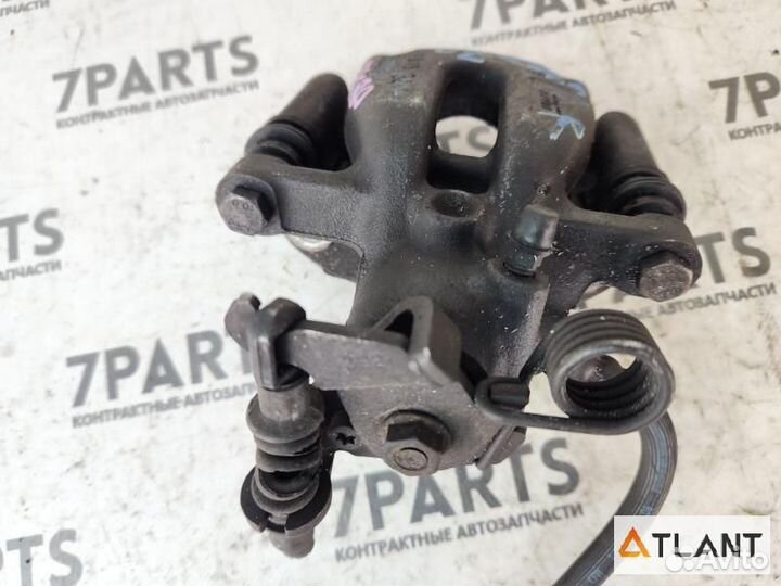 Суппорт задний левый mitsubishi colt