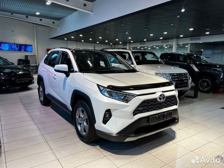 Toyota RAV4 2.0 CVT, 2023