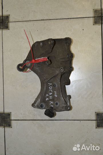 Кронштейн гур Renault Logan