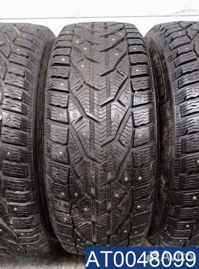 Tigar Ice 215/60 R17 98V