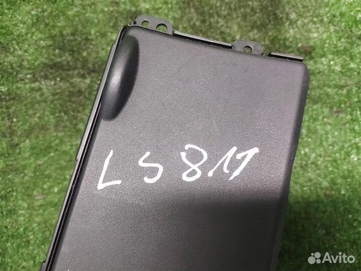 Подстаканник Mazda 3 (BL) 2010