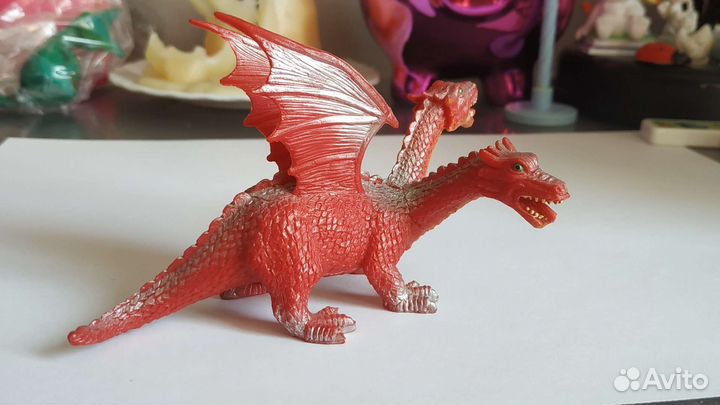 Набор фигурок драконов с воином