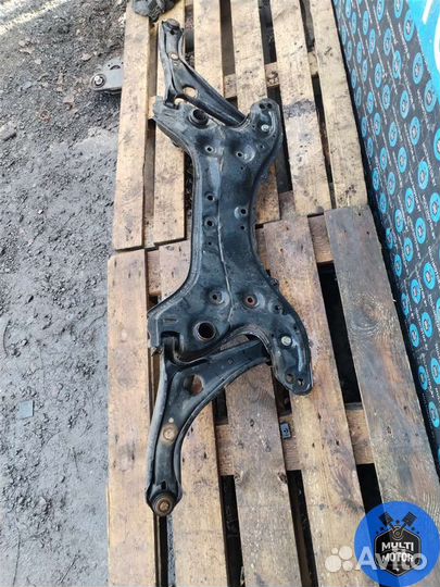 Балка подвески передняя toyota yaris I
