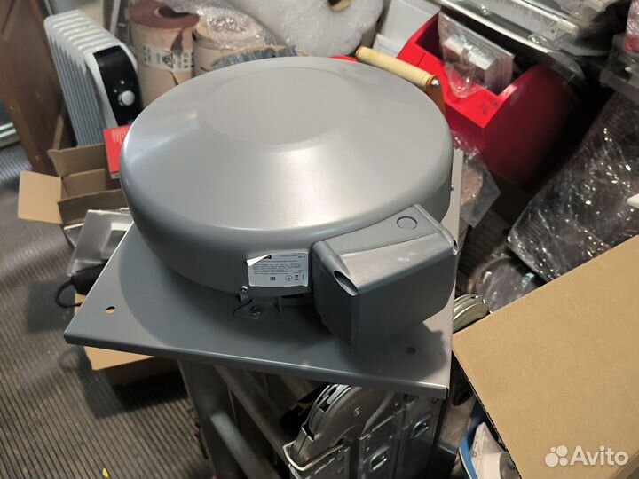 Вентилятор вытяжной крышный эра