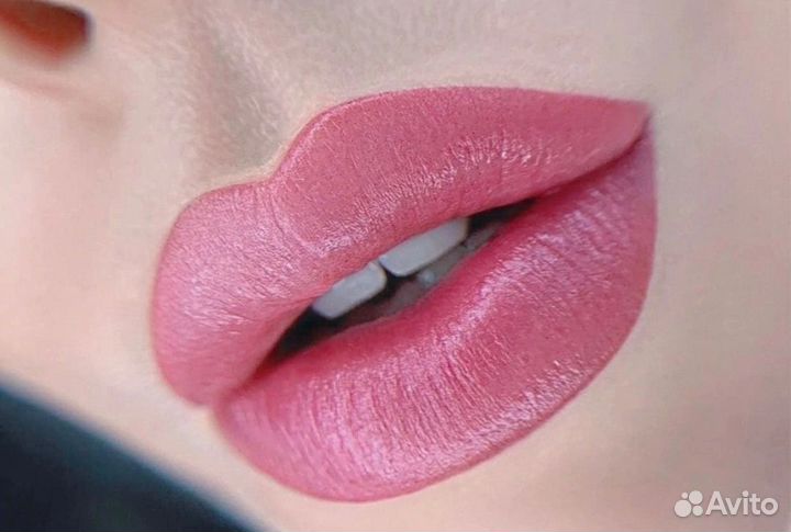 Мастер перманентного макияжа