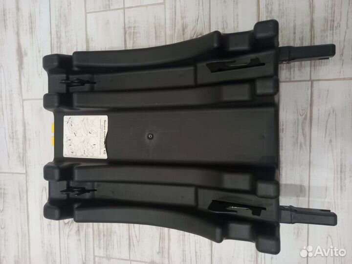 Автолюлька recaro + база isofix 0-6 мес