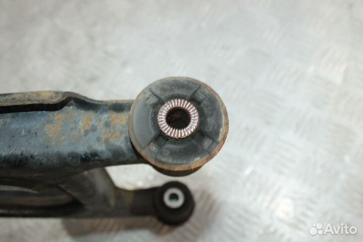Рычаг задний левый верхний Toyota Mark 90 100