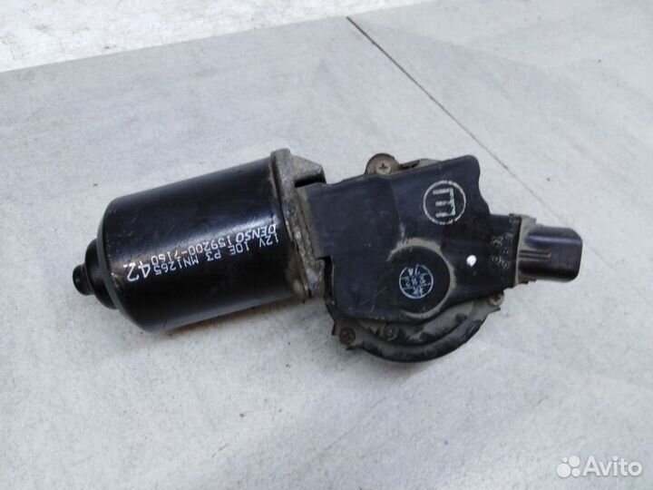 Моторчик стеклоочистителя передний