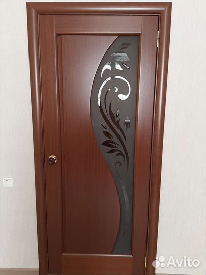 Двери межкомнатные с коробкой