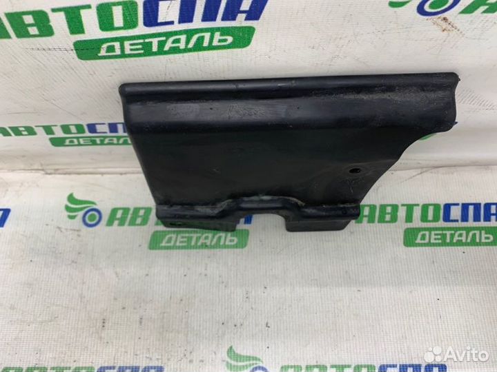 Пыльник бампера передний правый Hyundai I30