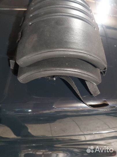 Наколенники