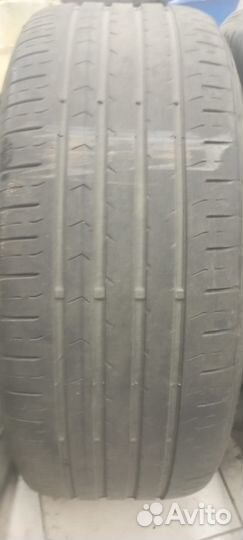 Continental ContiPremiumContact 5 215/55 R17
