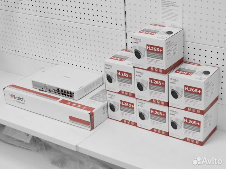 Видеокамеры HiWatch 4Mpx с встроенным микрофоном