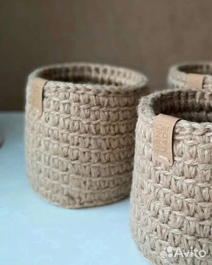 Корзинка-стаканчик из джута