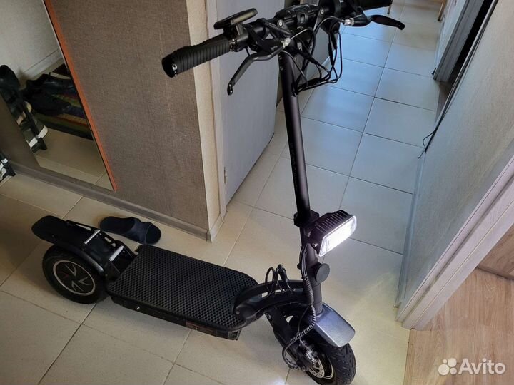 Электросамокат Kugoo g booster, в идеале