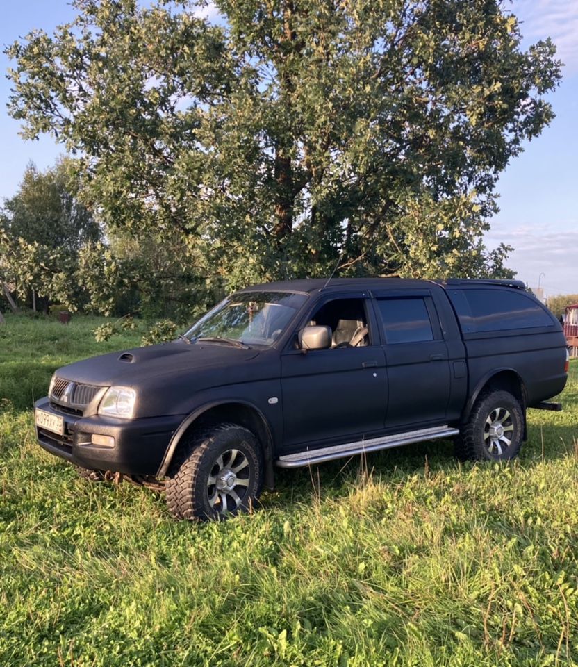 Mitsubishi L200: фото владельца