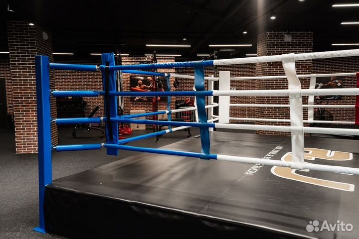 Ринг боксерский на упорах
