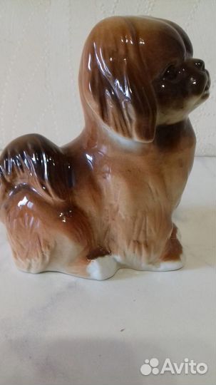 Фарфоровая статуэтка собака,пекинес лфз