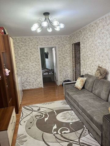 2-к. квартира, 45 м², 3/5 эт.