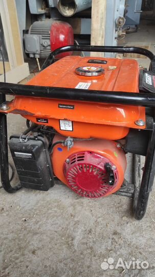 Генератор бензиновый