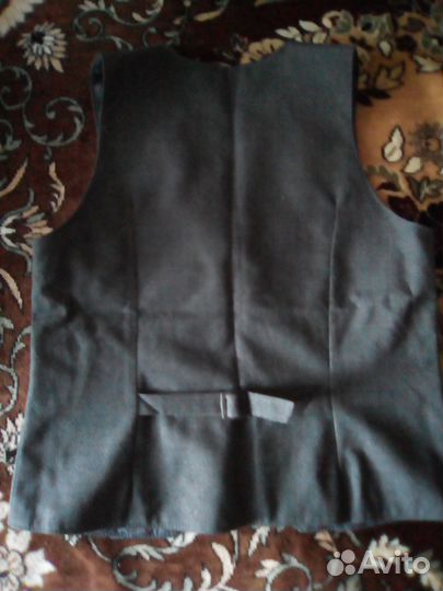 Жилет для школы