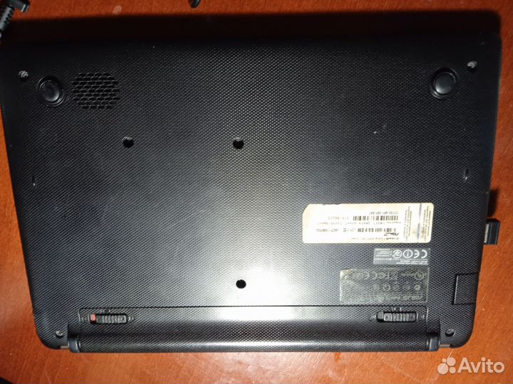 Нетбук asus маленький