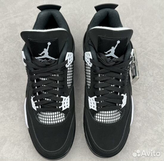 Nike air jordan 4 white thunder оригинал