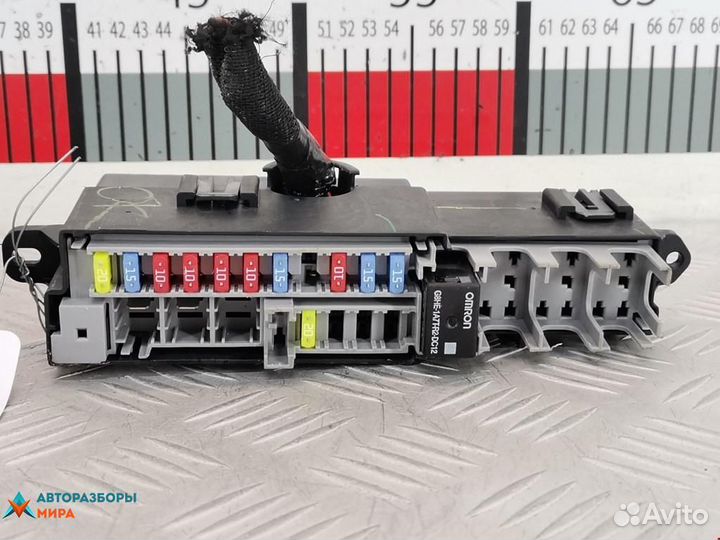 Блок предохранителей Chevrolet Volt 2011 20971956