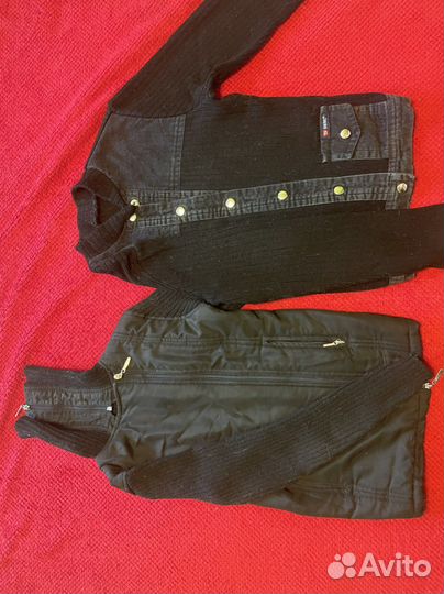 Много школьной одежды