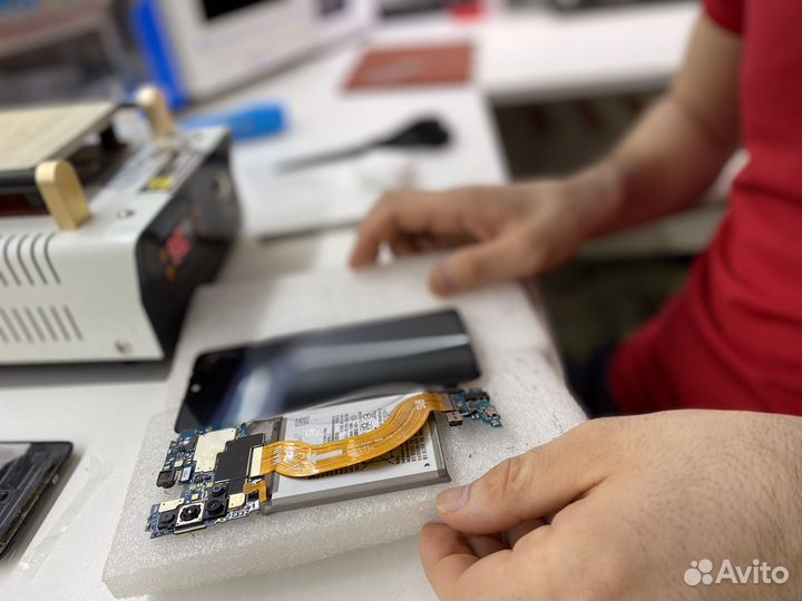 Замена стекла iPhone