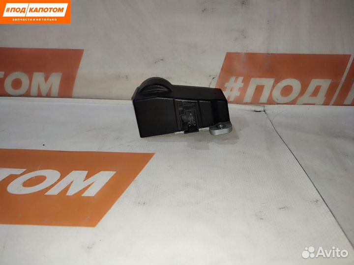 Блокиратор рулевого управления Volkswagen Passat