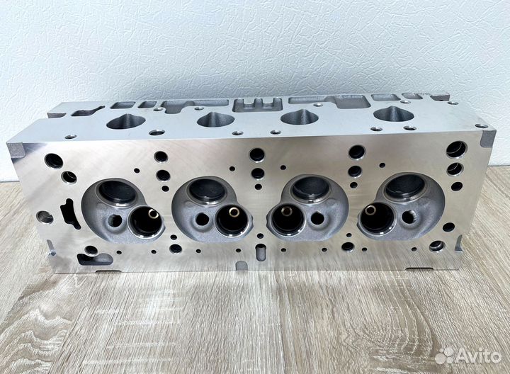 ГБЦ Головка K7M K7J Renault 1.4/1.6 8 кл. новая e-1109