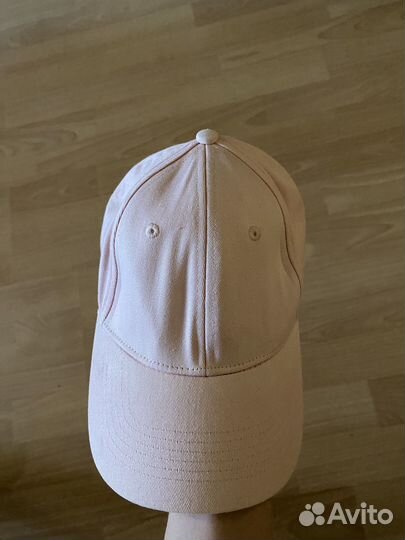 Бело-лиловая кепка truespin