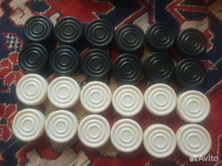 Игры шашки,шахматы разные из СССР, хорошие