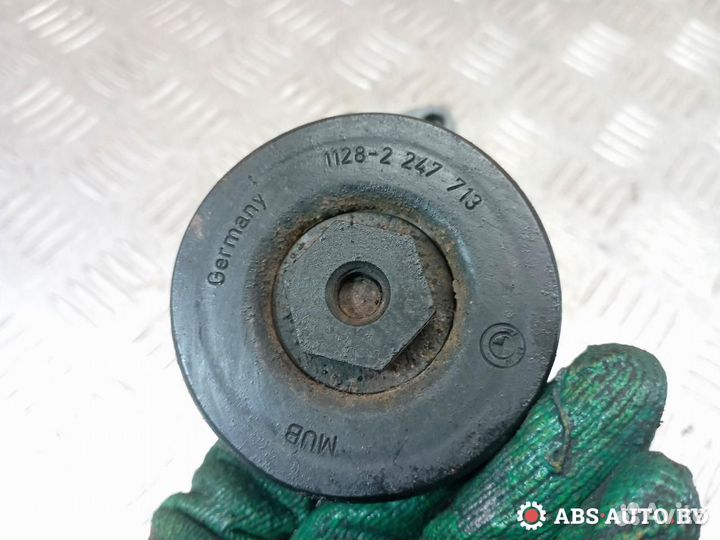 Натяжитель ремня генератора BMW 5 E39 1999