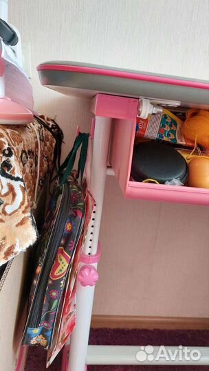 Школьный стол