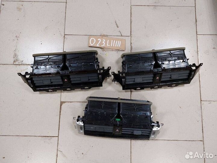 Воздуховод центральный Range Rover