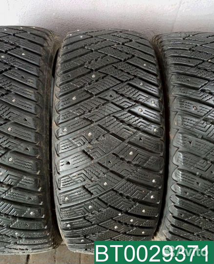 Goodyear Ultragrip Ice Arctic 215/55 R16 105W