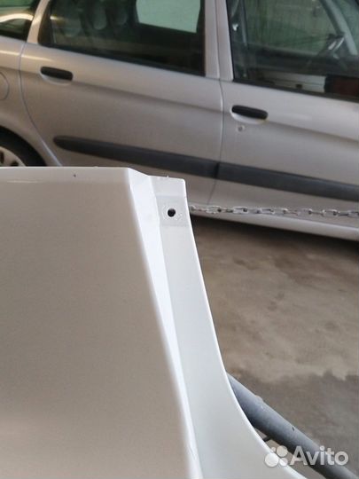 Задний бампер на mitsubishi lancer 10