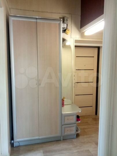 2-к. квартира, 40 м², 4/4 эт.