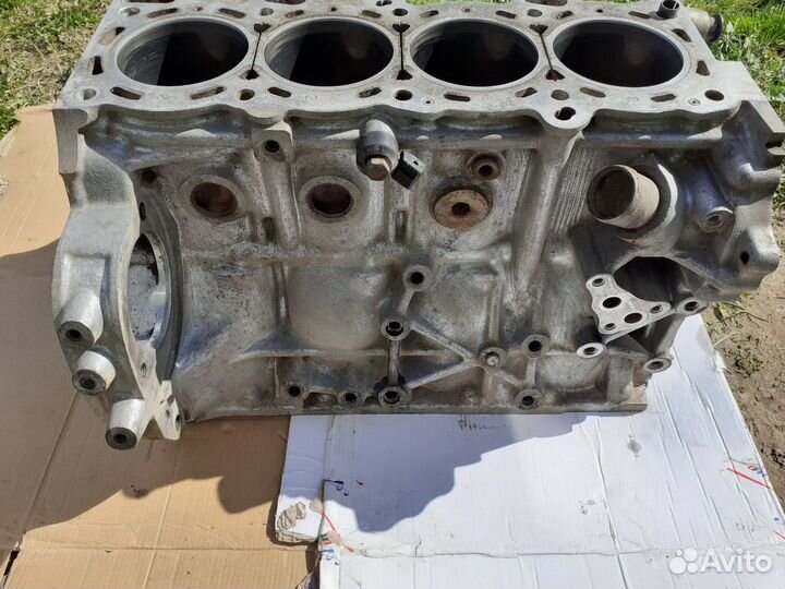 Блок цилиндров Ниссан Примера П10 2.0 бензин SR20