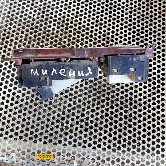 Блок управления стеклоподъемниками Mazda Millenia