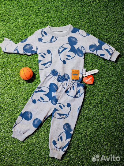 Костюм новый