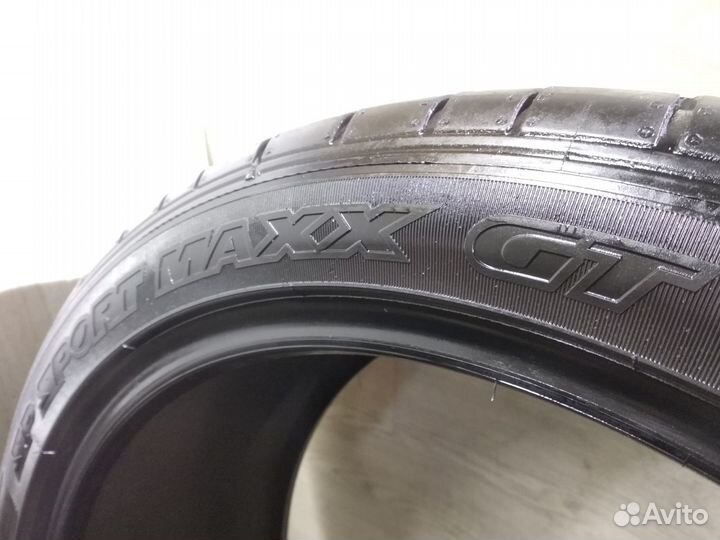 Dunlop SP Sport Maxx GT 255/40 R21
