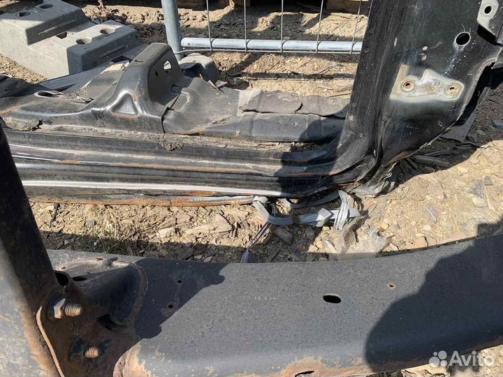 Dodge RAM 1500 боковина кабины правая 2009-2018