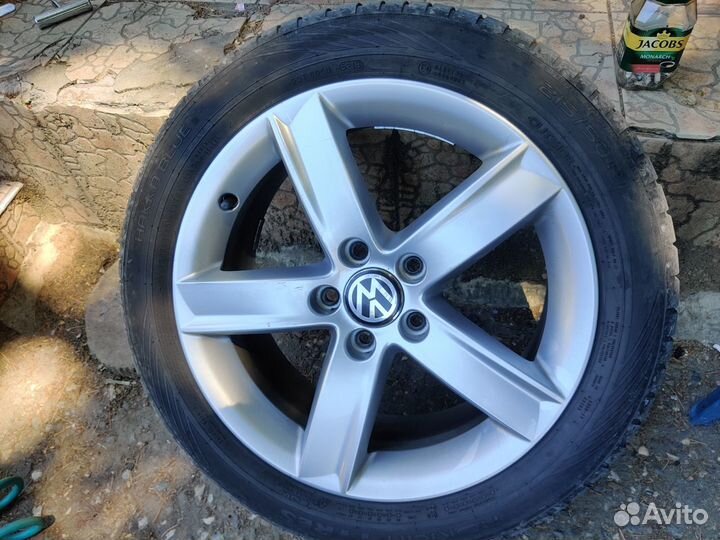 Nokian Tyres Hakka Blue 2 215/50 R17