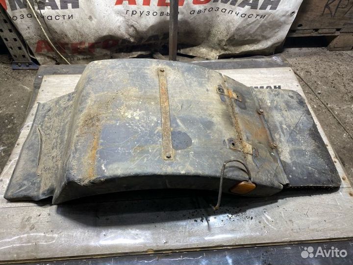 Крыло переднее Man Me D0836LFL03 2004