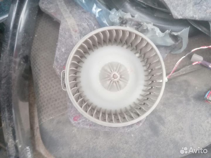 Моторчик печки отопителя corolla 120