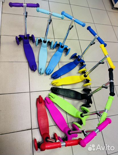 Самокат детский трехколесный мини